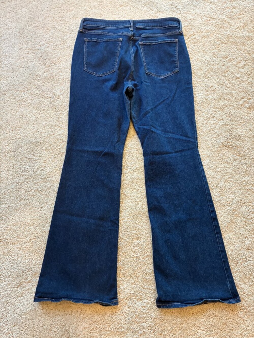 Old Navy Women's High-Rise Flare Dark Wash Jeans Pants - Picture 4 of 9